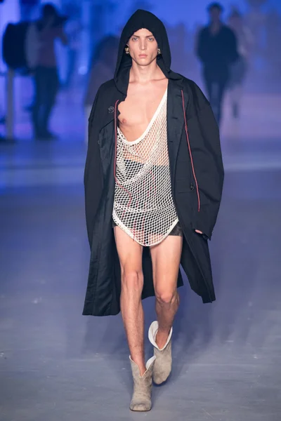 Look 34